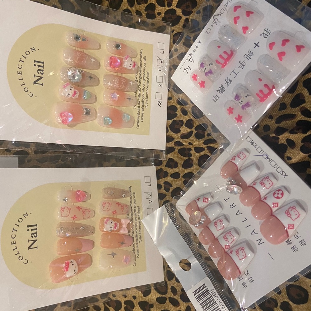 Cute Pink Hello Kitty & Heart Press-On Nail Set